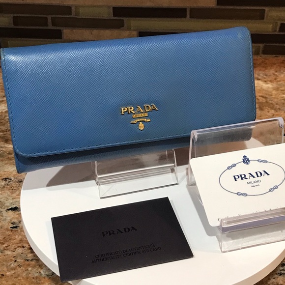 PRADA Saffiano Leather Continental Wallet πππ₯ - Picture 16 of 17
